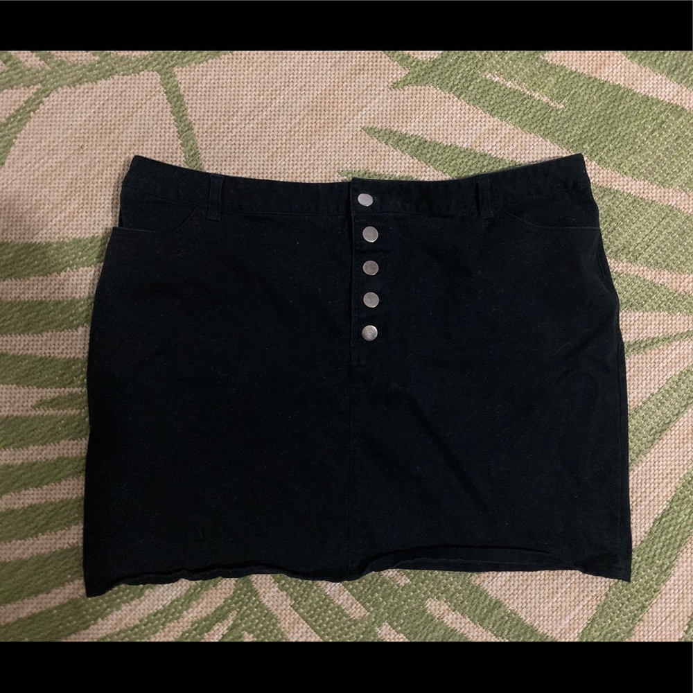 Black Skirt